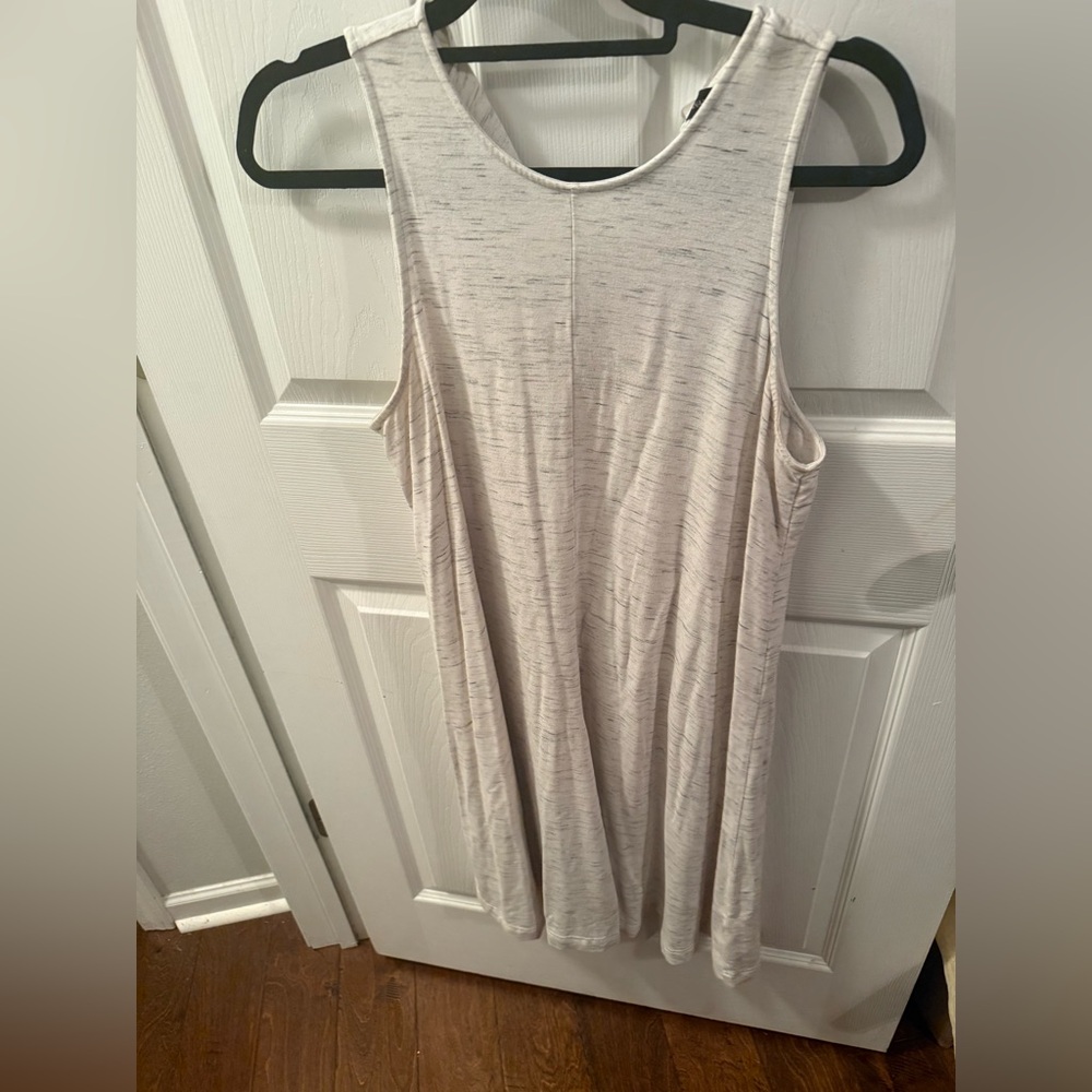 Banana Republic Cream and gray dress